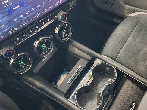 Certified 2025 Chevrolet Blazer EV SS w/ Performance Package image 24