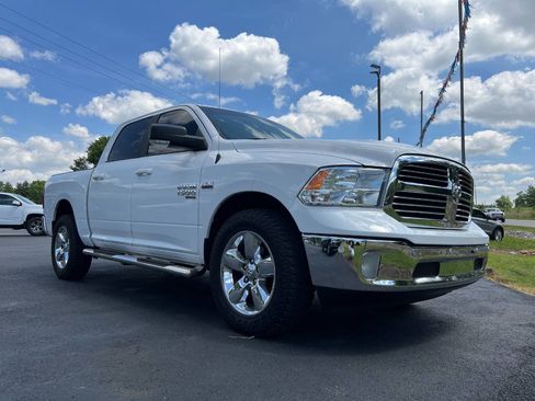 Used 2019 RAM 1500 Big Horn AWD/4WD image 7