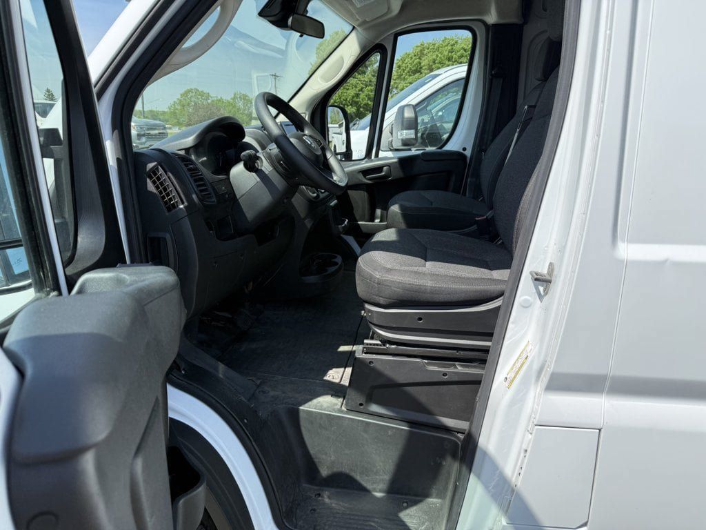 Used 2023 RAM ProMaster 2500 FWD image 9