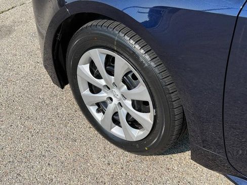Used 2024 Toyota Corolla LE FWD image 10