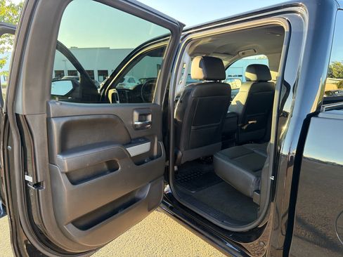 Used 2017 Chevrolet Silverado 1500 LT w/ All Star Edition AWD/4WD image 29