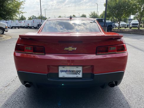 Used 2015 Chevrolet Camaro LS RWD image 8