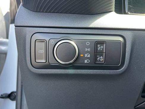 Used 2025 Ford Mustang Coupe RWD image 10
