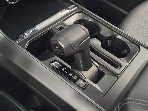 New 2025 Ford F150 Lariat w/ Equipment Group 502A High image 21