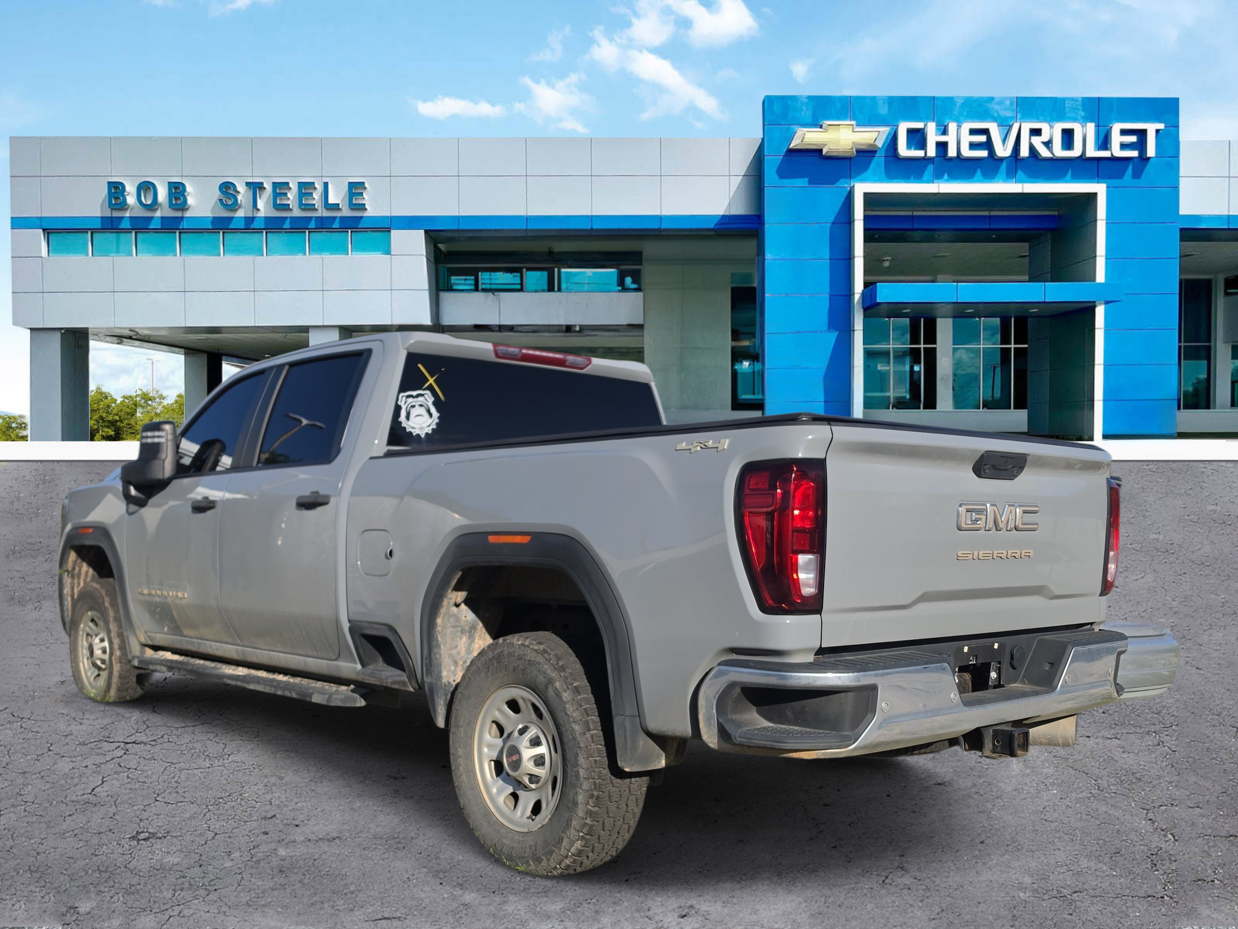 Certified 2025 GMC Sierra 2500 Pro w/ 1SA Pro Safety Plus Package AWD/4WD image 4