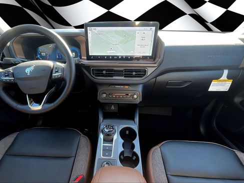 New 2025 Ford Bronco Sport Outer Banks w/ Outer Banks Tech Package+ AWD/4WD image 5