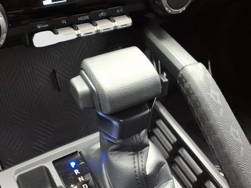 Used 2024 Toyota Tacoma SR image 24