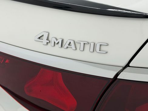 Used 2025 Mercedes-Benz E 350 4MATIC Sedan image 37