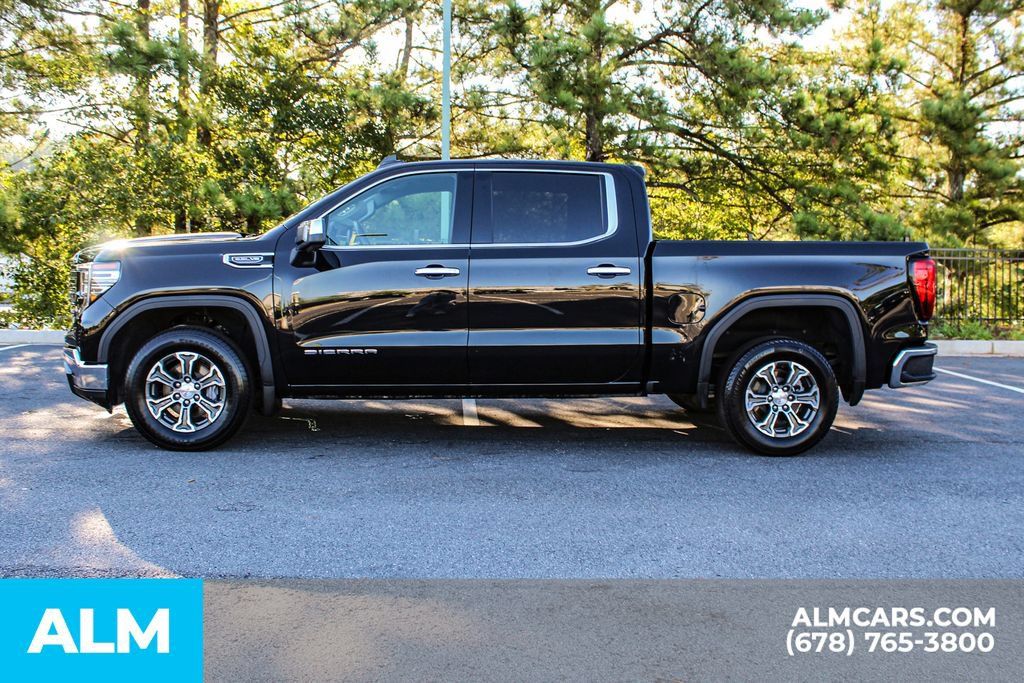 Used 2025 GMC Sierra 1500 SLT RWD image 6