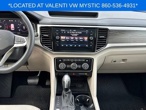 Used 2023 Volkswagen Atlas SE w/ Panoramic Sunroof Package AWD/4WD image 15