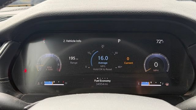 Used 2024 Jeep Grand Cherokee Altitude AWD/4WD image 19