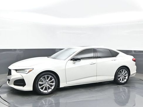 Used 2023 Acura TLX FWD image 2