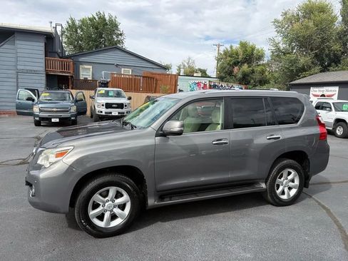 Used 2010 Lexus GX 460 w/ Comfort Plus Pkg AWD/4WD image 8