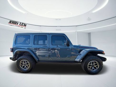 New 2026 Jeep Wrangler Unlimited Rubicon AWD/4WD image 2