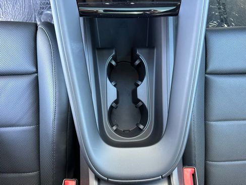 Used 2024 Porsche Macan 4 Electric image 26