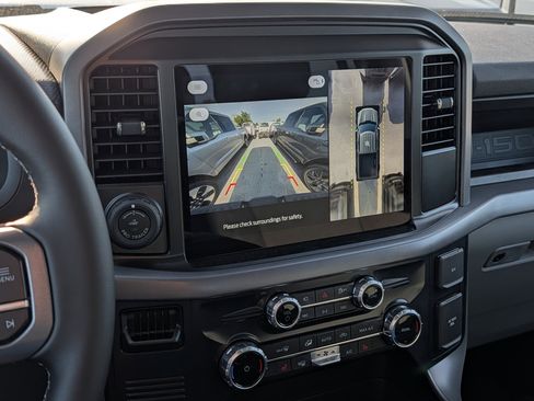 New 2025 Ford F150 Lightning XLT AWD/4WD image 29