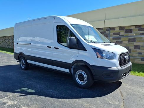 New 2026 Ford Transit 250 148 Medium Roof RWD image 1