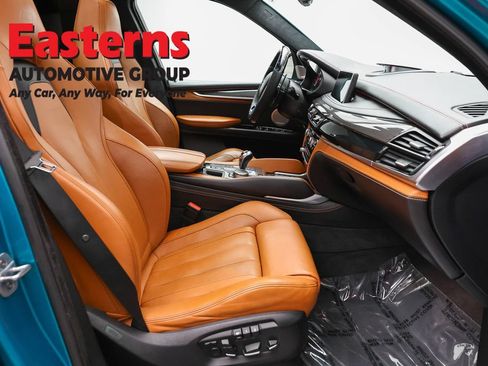 Used 2016 BMW X5 M AWD/4WD image 25