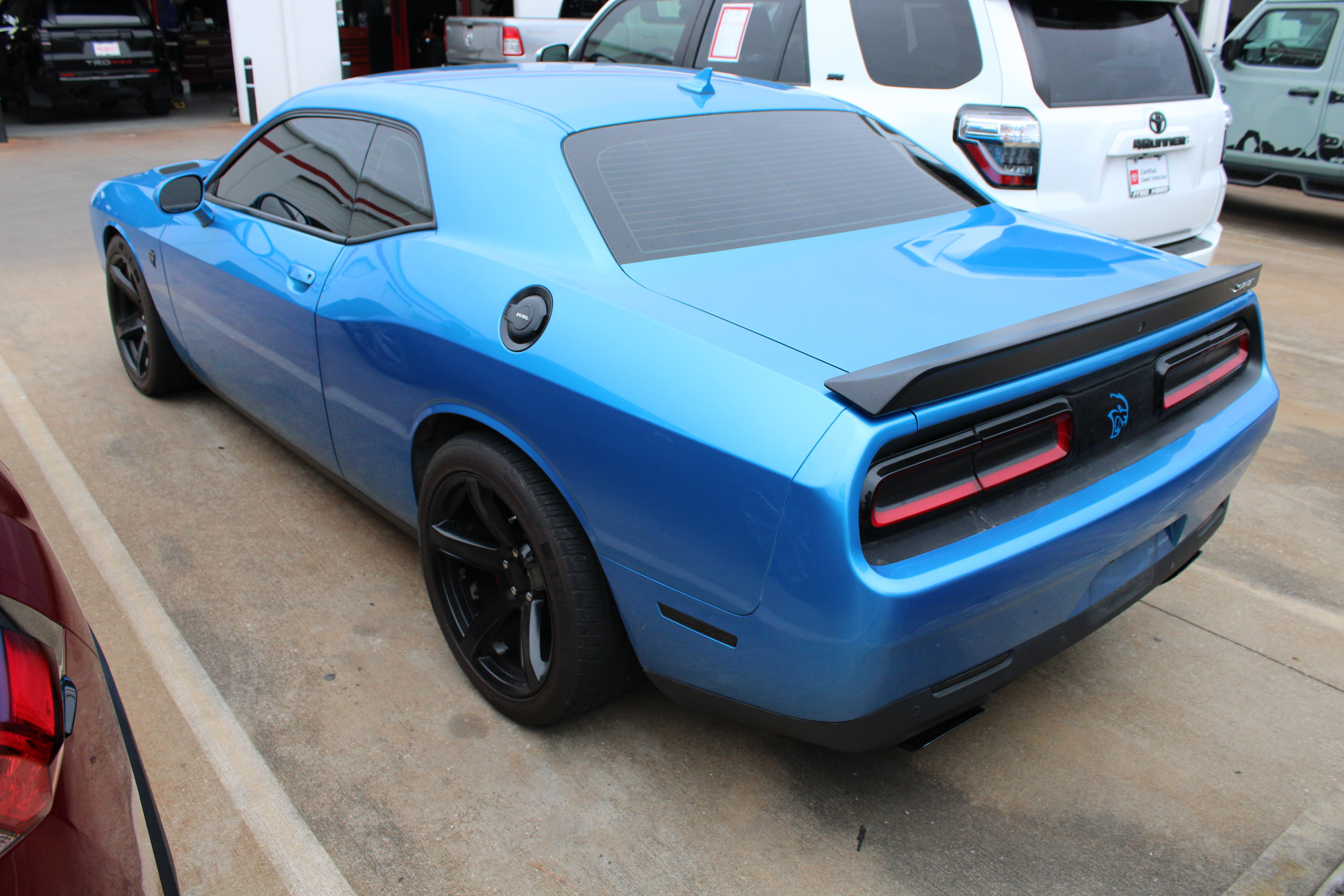 Used 2015 Dodge Challenger SRT Hellcat RWD image 7
