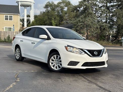 Used 2017 Nissan Sentra SV FWD image 12
