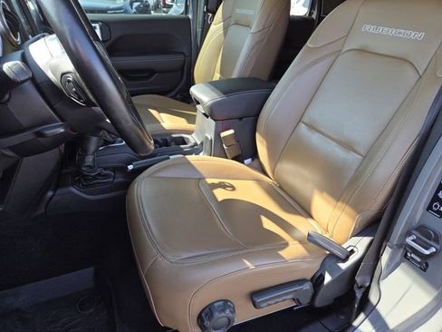 Used 2021 Jeep Gladiator Rubicon AWD/4WD image 31