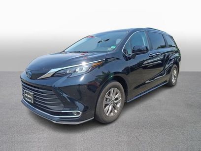 Used 2024 Toyota Sienna XLE
