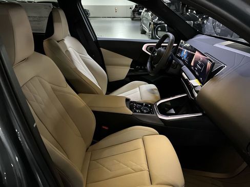 New 2026 BMW X3 xDrive30 w/ Convenience Package image 24