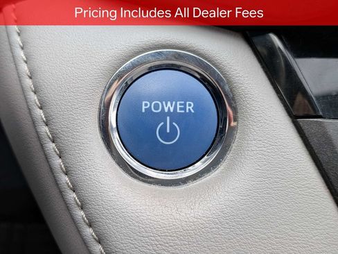Used 2016 Toyota RAV4 XLE AWD/4WD image 29