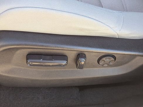 Certified 2017 Honda CR-V EX image 21