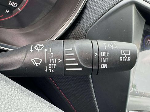 Used 2023 Chevrolet TrailBlazer RS AWD/4WD image 23