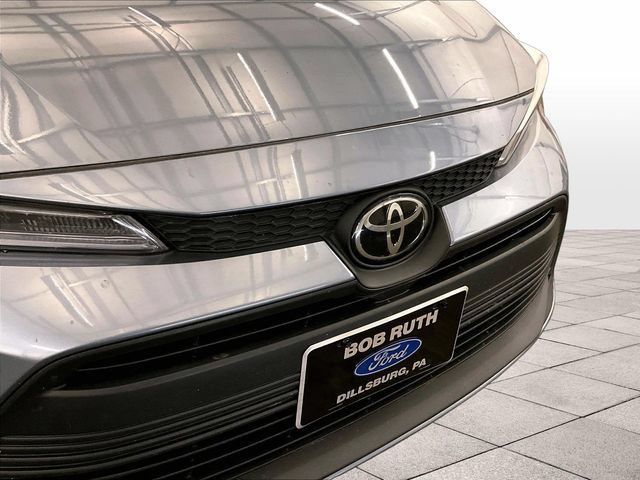 Used 2024 Toyota Corolla LE FWD image 29
