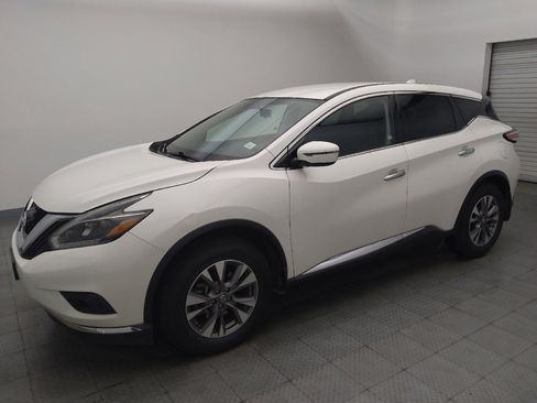 Used 2018 Nissan Murano S w/ Cargo Package FWD image 2