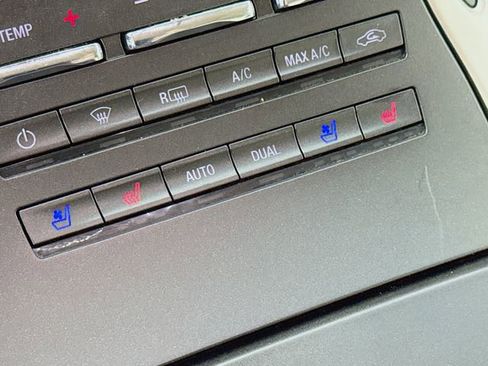 Used 2020 Lincoln Nautilus Reserve image 24