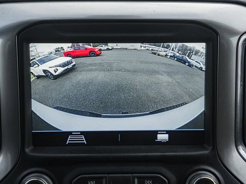 Used 2022 Chevrolet Silverado 3500 LT w/ Convenience Package image 34