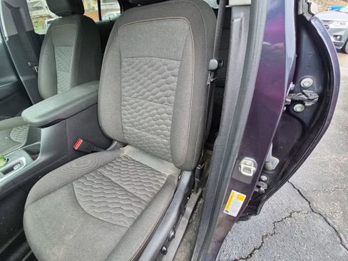 Used 2019 Chevrolet Equinox LT image 11