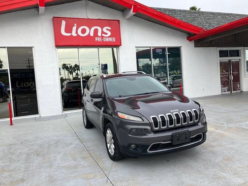 Used 2014 Jeep Cherokee Limited w/ Trailer Tow Group image 3