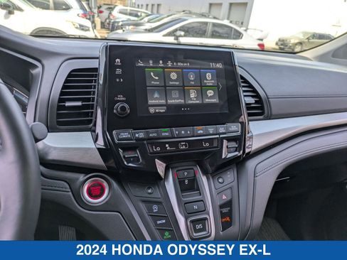 Used 2024 Honda Odyssey EX-L image 21