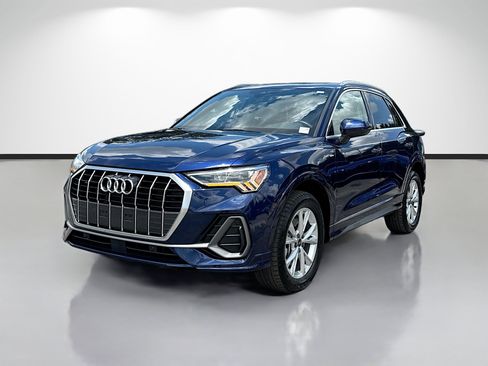 Used 2025 Audi Q3 2.0T Premium AWD/4WD image 7