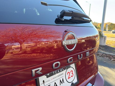 New 2026 Nissan Rogue SV image 13