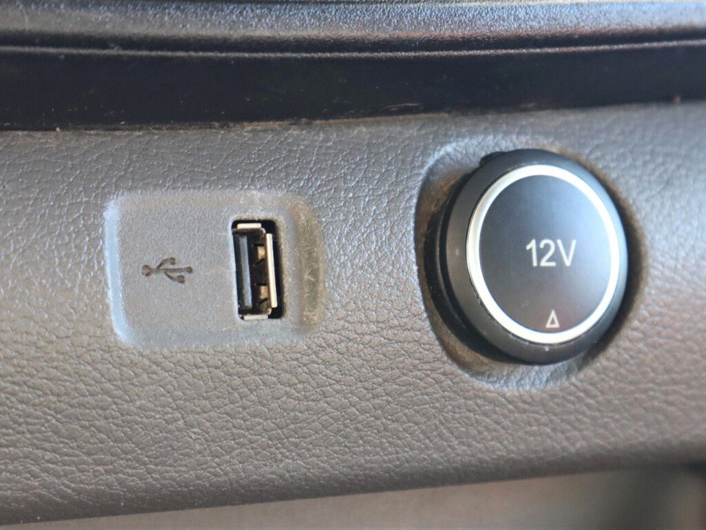 Used 2020 Ford Transit 250 148 High Roof Extended RWD image 21
