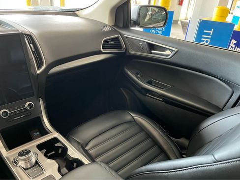Certified 2024 Ford Edge SEL w/ Convenience Package AWD/4WD image 13