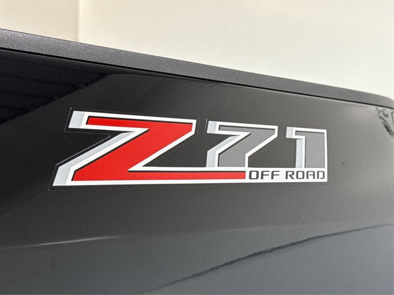 Used 2016 Chevrolet Colorado Z71 AWD/4WD image 19
