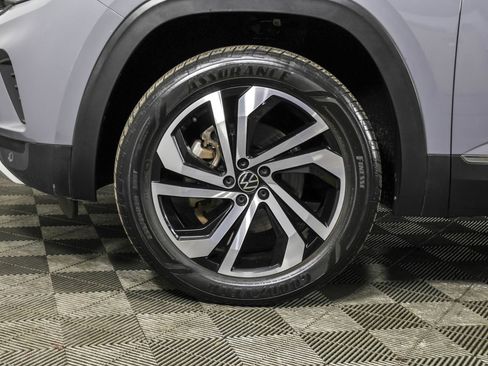 Used 2023 Volkswagen Atlas Cross Sport SEL AWD/4WD image 20