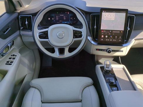 New 2026 Volvo XC90 B6 Ultra w/ Protection Package Premier image 12