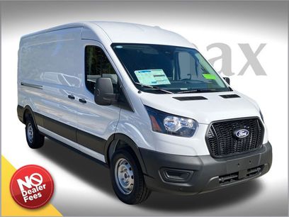 New 2026 Ford Transit 250 148 Medium Roof w/ Load Area Protection Package