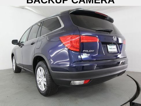 Used 2016 Honda Pilot LX image 7