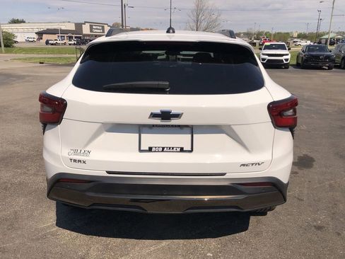Used 2025 Chevrolet Trax ACTIV w/ Driver Confidence Package FWD image 18