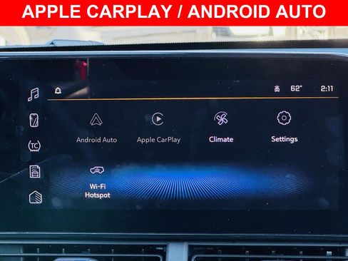 Used 2025 Chevrolet Trax LT w/ LT Convenience Package image 4