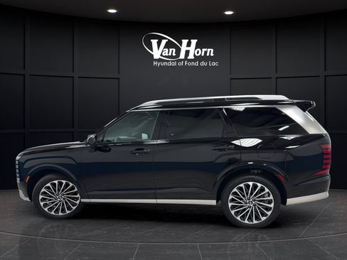 Used 2026 Hyundai Palisade Calligraphy AWD/4WD image 4