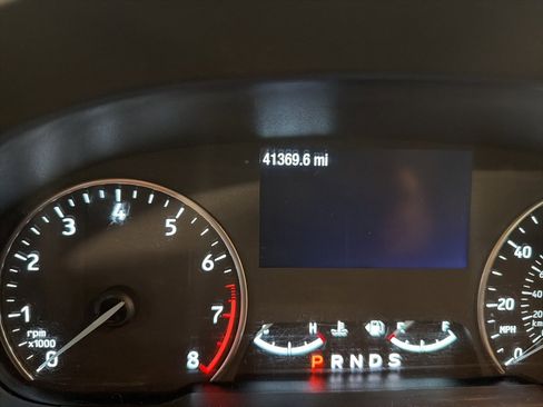 Used 2020 Ford EcoSport SE w/ SE Convenience Package image 11